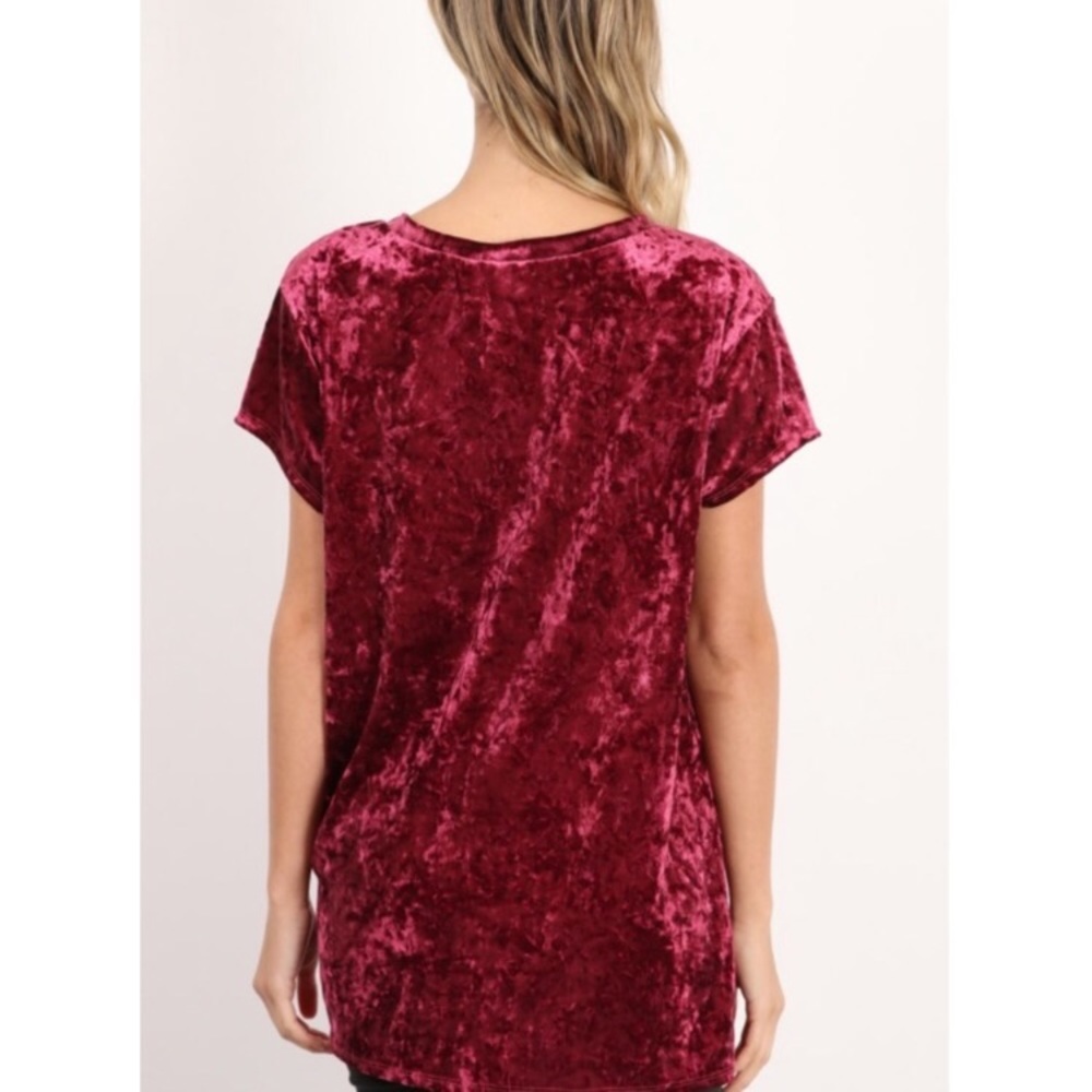 ❗️LAST❗️Crushed Velvet Top in Burgundy - Picture 3 of 3